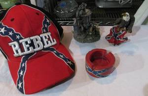 lot 10 image: Confederate Flag Collectables