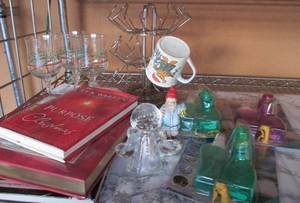 lot 14 image: Christmas Glasses and other misc items