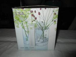 lot 32 image: $$$ Book EndsVases