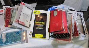 lot 100 image: Misc. Cellphone Cases