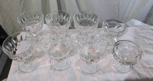 lot 55 image: Misc Desert Bowls