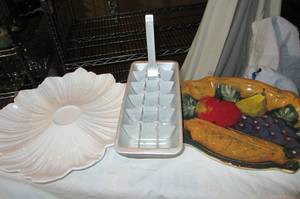 lot 58 image: Lotus Flower platter, Vintage Ice tray and serving platter with fruit on it