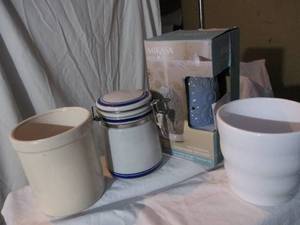 lot 73 image: Mikasa Aroma Therapy with Misc Household Items