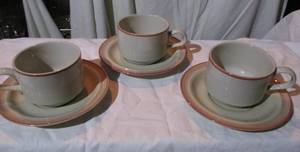 lot 82 image: Internation Stoneware Cups and Saucers (Goes With lot 19)