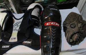 lot 118 image: Hockey Gear