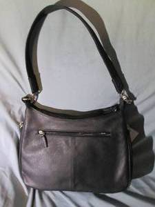 lot 151 image: New Genuine Leather Ladies Stylish Conceal and Carry Handbag $$