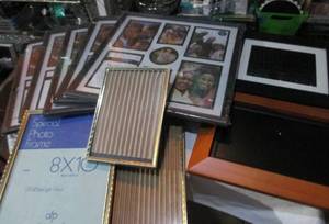 lot 193 image: Misc Lot of Various Frames including 2 Digital Frames