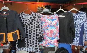 lot 189 image: Ladies Tops in Style and Colors as Shown