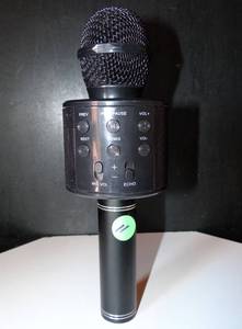 lot 11 image: Rechargeable Wireless Bluetooth Karaoke Microphone Speaker w Sound Effects