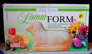 lot 13 image: ZENKER LAMM FORM - MADE IN GERMANY CAKE FORM