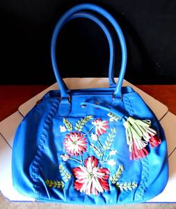 lot 34 image: BIG $ ITEM - Isabella Fiore Bag with Leather Embroidered Flowers - NEW (CHECK COMPS)