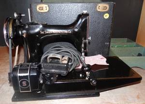 lot 45 image: BIG $ ITEM - Vintage Singer Featherweight 221 3-110 Sewing Machine wPedal Accessories In Storage Case -Works