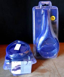lot 179 image: LOT OF 2 - MENS BACK SHAVERS - NEW