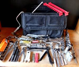 lot 182 image: LARGE SELECTION OF TOOLS IN SOFT SIDE CASE AS SHOWN