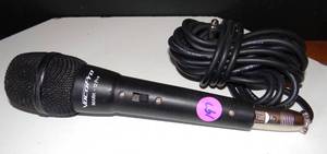 lot 197 image: VocoPro Mark 12 Pro Wired Microphone