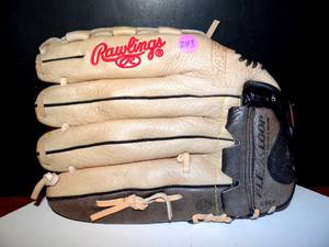 lot 243 image: Rawlings 12.5 Baseball Glove LH1251 Fastback Model Long Horn Series Cowhide