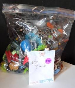 lot 275 image: LOT OF LEGO BIONICAL PIECES AS SHOWN