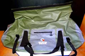 lot 306 image: Guide Gear Waterproof Dry Duffel Bag - LARGE 40 LITER