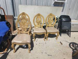 lot 270 image: Dining room table chairs - go with lot #180 - 5 chairs