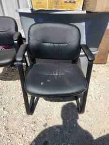 lot 267 image: Selection of 10 black office chairs