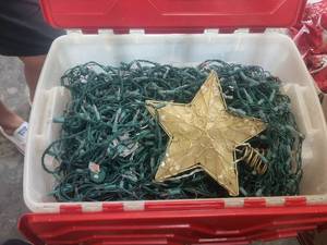 lot 241 image: Generous amount of Christmas lights in bin
