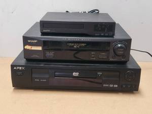 lot 235 image: Selection of 3 home DVD and VHS players