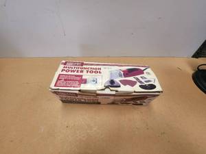 lot 238 image: Chicago Power multi tool