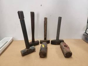 lot 257 image: Selection of sledge hammers