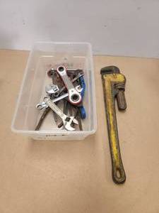 lot 210 image: Selection of tools