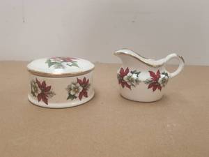 lot 203 image: Pitcher and small lidded bowl fine Bone China - made in England