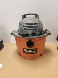 lot 177 image: Rigid wet vac