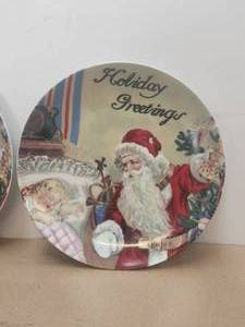 lot 143 image: Christmas plates - Seasons Greetings by Nantucket