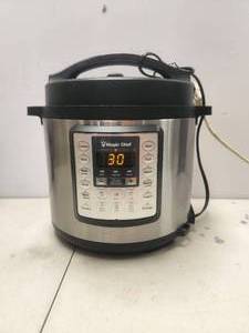 lot 67 image: Magic Chef digital pressure cooker