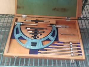 lot 27 image: Fowler Micrometer Range Cradu 52-401-204 12-16 .001