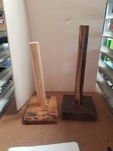 lot 232 image: Selection of wood paper towel holders - out of Barbeque restaurant