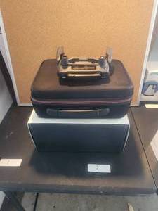 lot 2 image: Mavic Pro Drone with case -