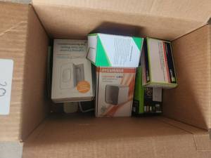 lot 20 image: Selection of smart electrical switches