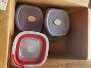 lot 261 image: Selection of glass storage bowls with lids