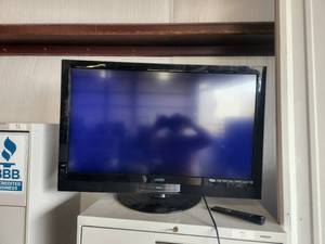 lot 65 image: Vizio 42 television with remote