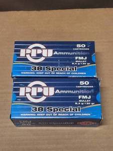 lot 132 image: 2 boxes of 38 special shells - total of 100 rounds