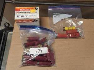 lot 134 image: Selection of 12-gauge shells