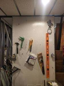 lot 212 image: Everything on wall in picture