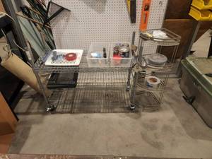 lot 213 image: Metal shelfs and contents