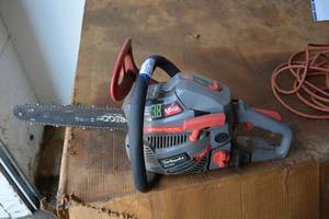 lot 61 image: Viper Earthquake 38cc Chain Saw 14 (Running Condition Unknown - Please Preview)