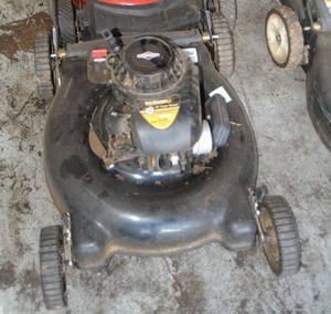 lot 73 image: Briggs-Stratton 21 Push Mower - Model 11A-414E029 (Running Condition Unknown - Please Preview)