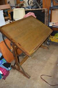 lot 3 image: World Market Tilting Draft Table