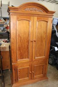 lot 21 image: Hamilton Heritage Solid Wood ArmoireEntertainment Cabinet - Back has cutout for electronics