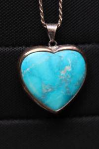 lot 5 image: Taxco Sterling Silver polished double sided bezel set Turquoise heart