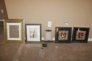 lot 18 image: Wall Art and Picture Frames