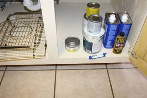 lot 46 image: Paint thinner, Paint and Stain Cans, Wire Drying Racks
